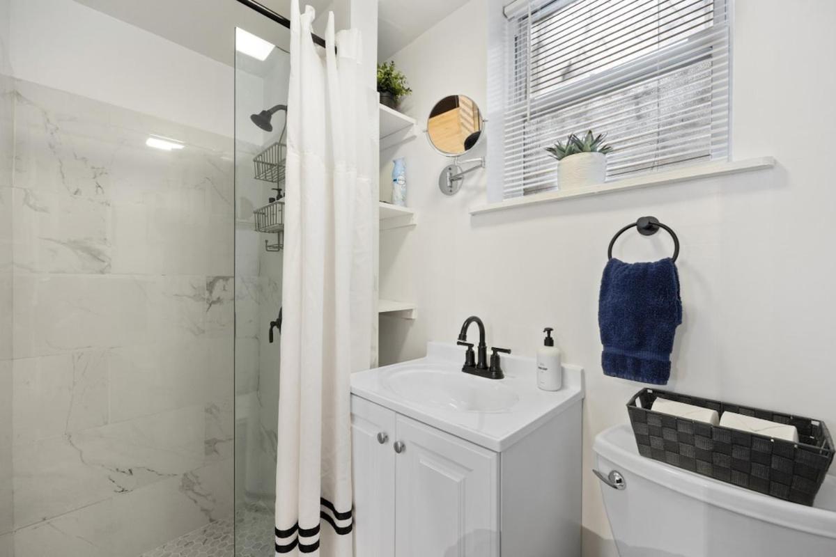 Studio Haven In Times Square & Nearby Restaurants New York City Exterior photo