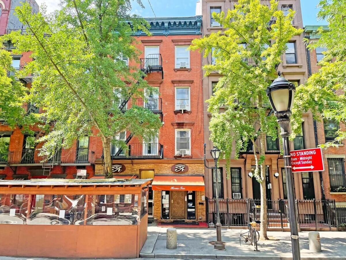 Studio Haven In Times Square & Nearby Restaurants New York City Exterior photo